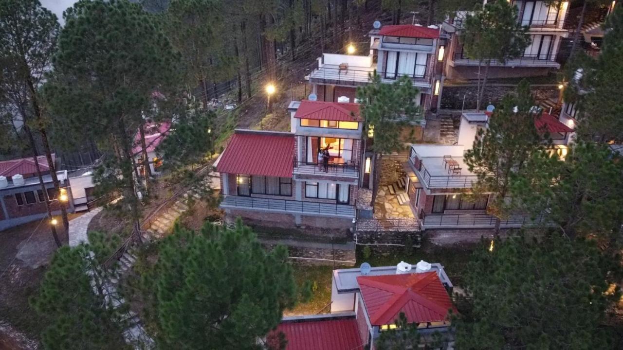Blusalzz Escapade Resort ランズドーン エクステリア 写真